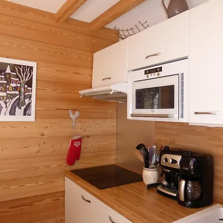 Aurore 629 Apartment